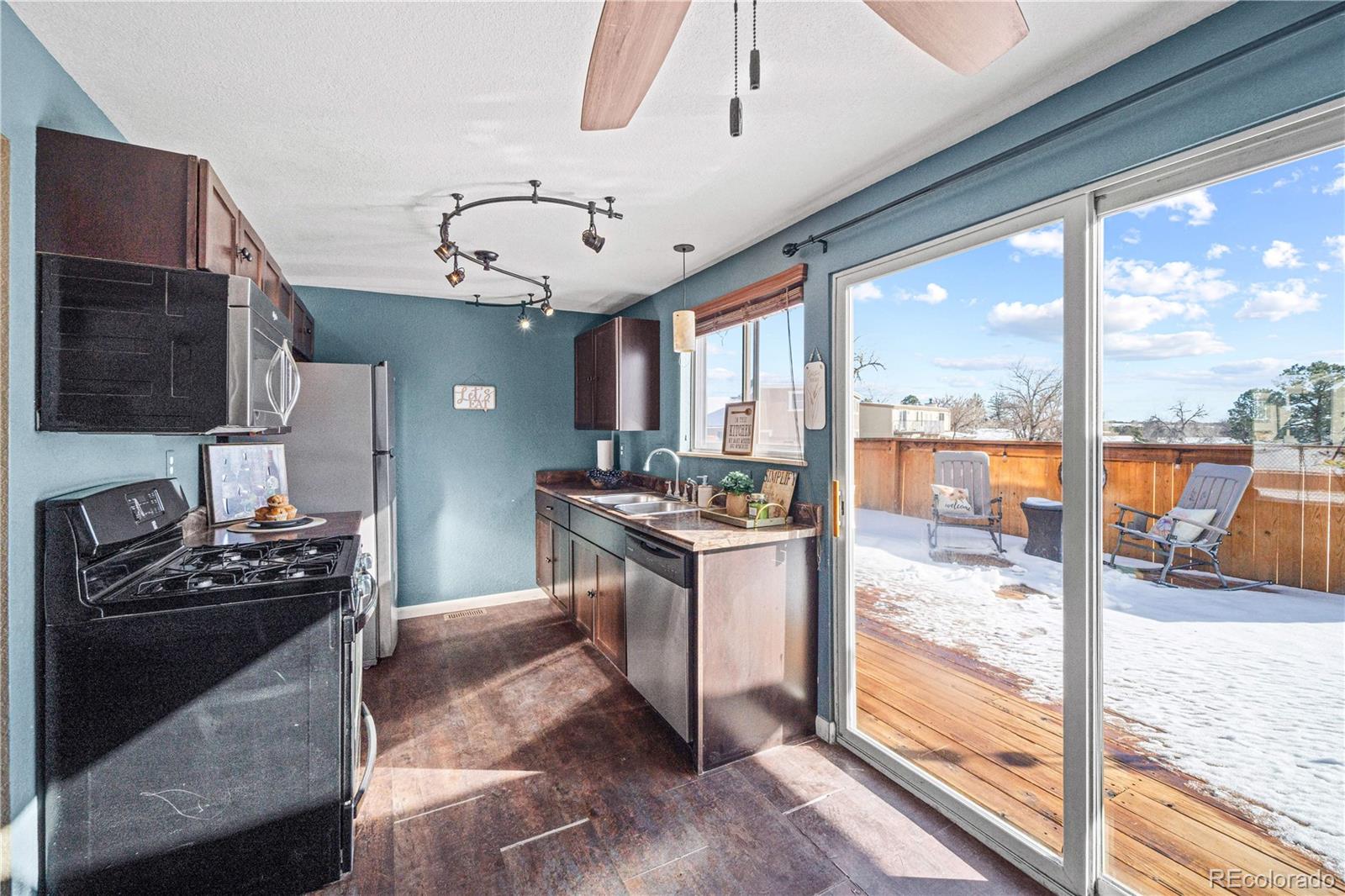 3126 Armstrong Court