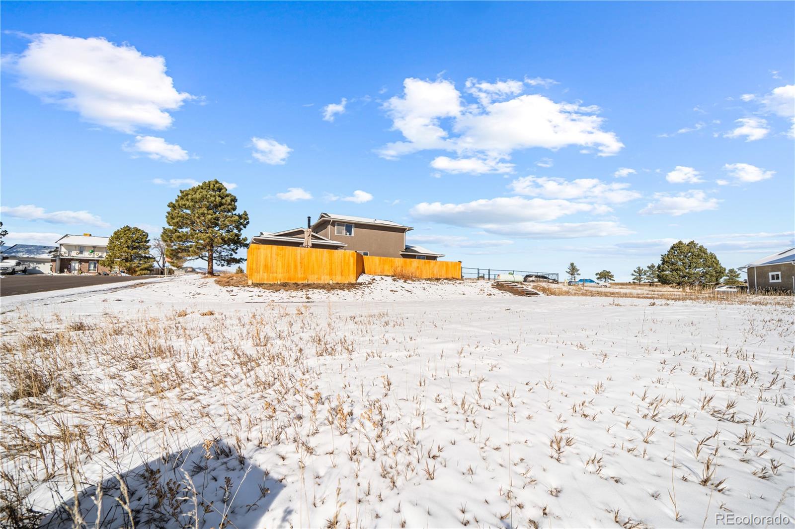 3126 Armstrong Court