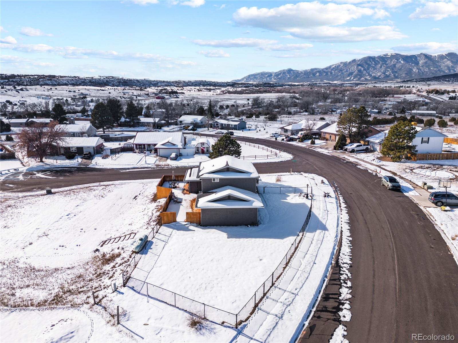 3126 Armstrong Court