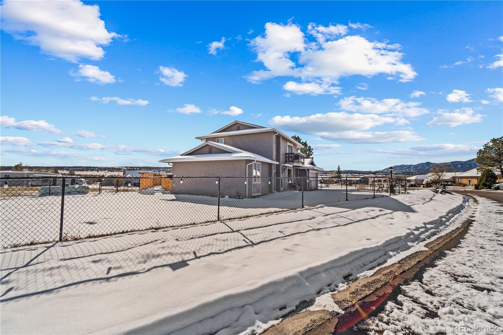 3126 Armstrong Court