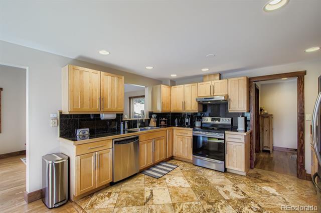 28525 Evergreen Manor Drive
