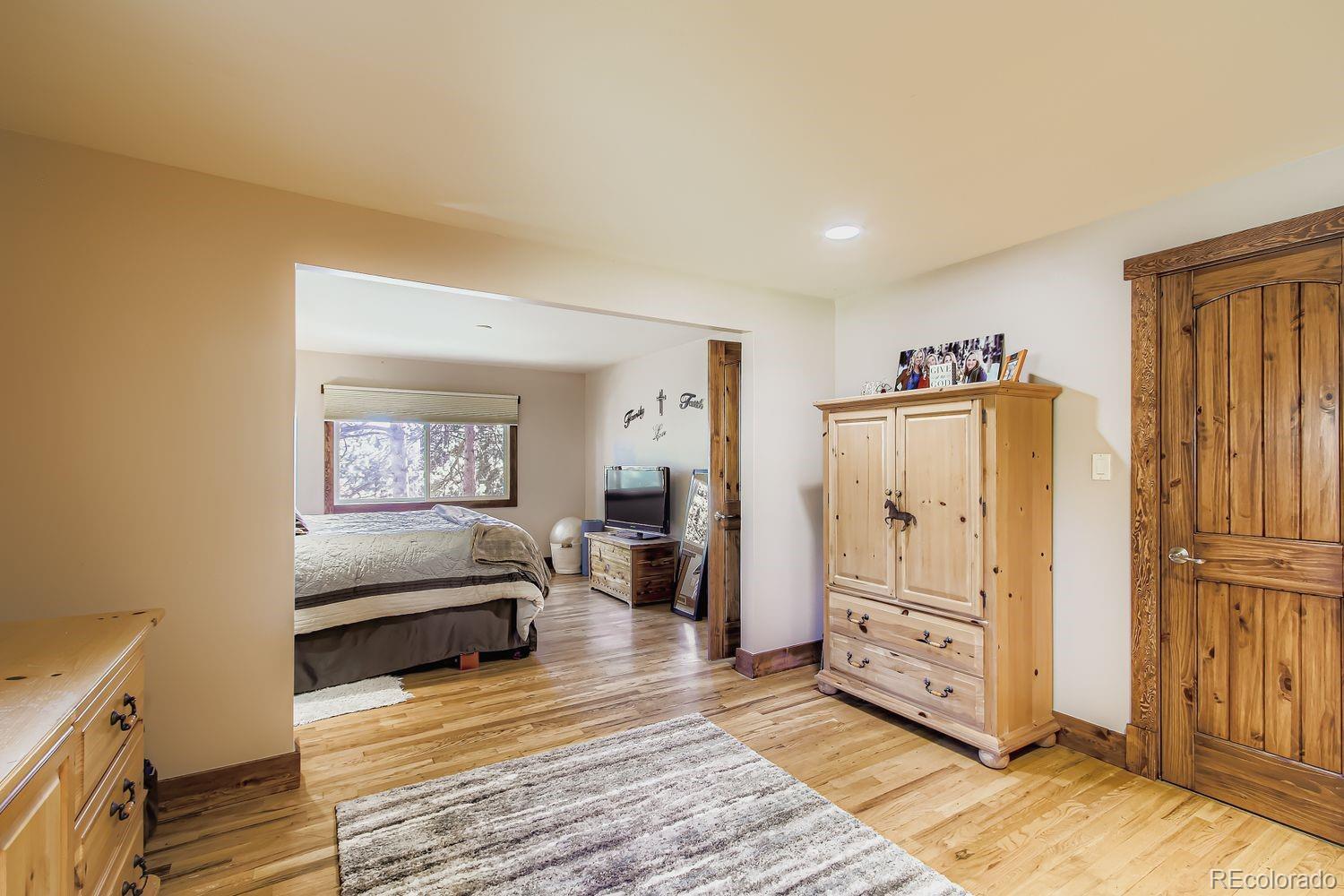 28525 Evergreen Manor Drive