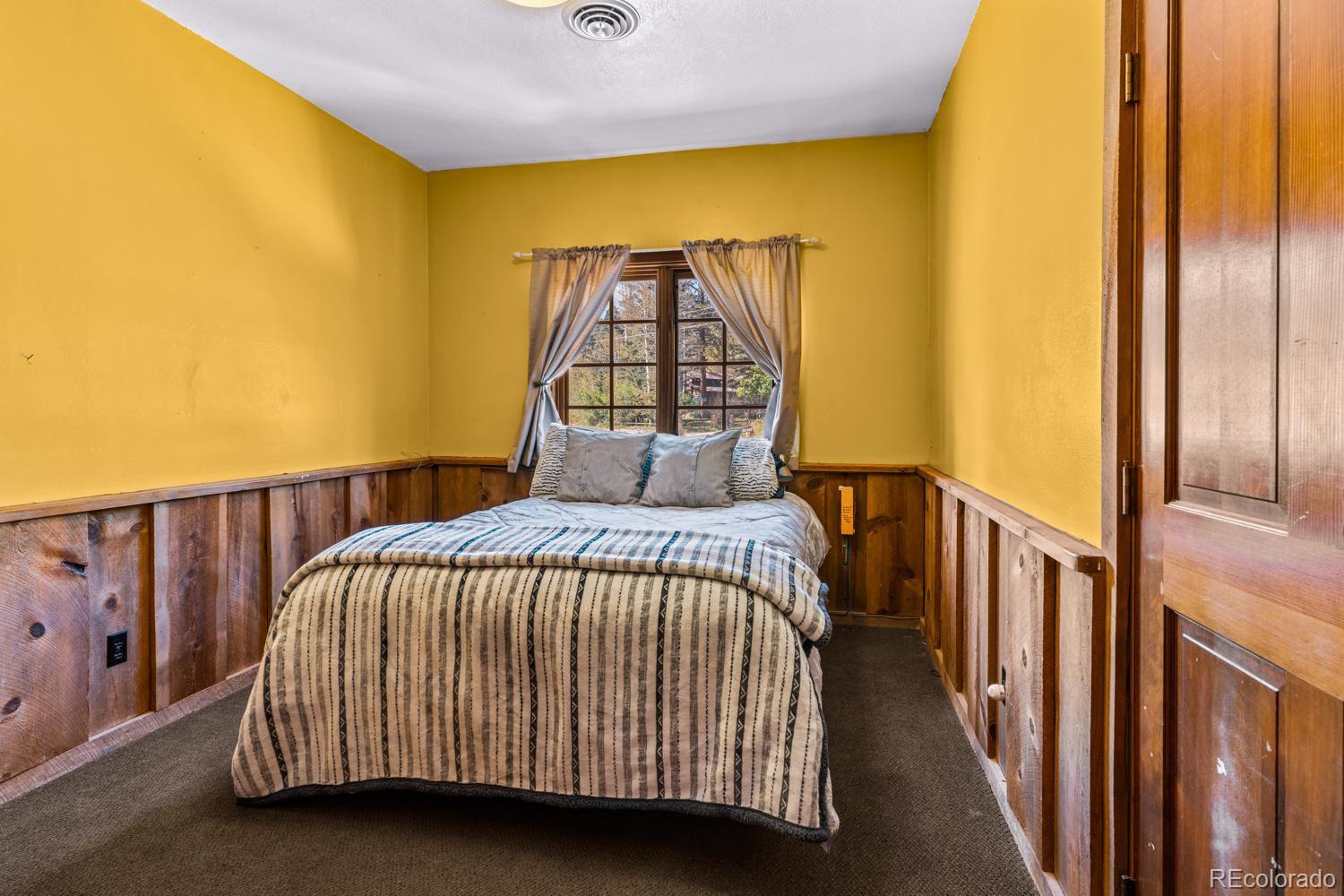 23 E Cuchara Ave