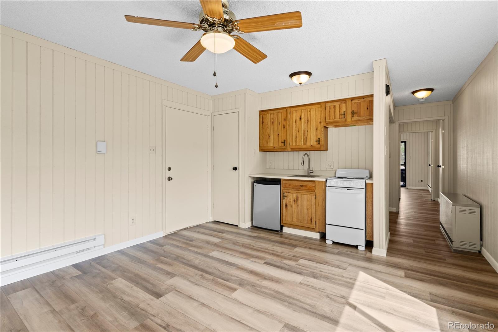 1420 Panadero Avenue Unit: 3