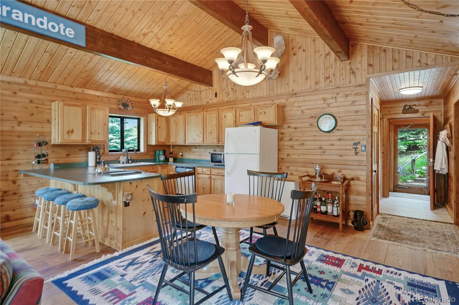 25 Cottonwood Trail