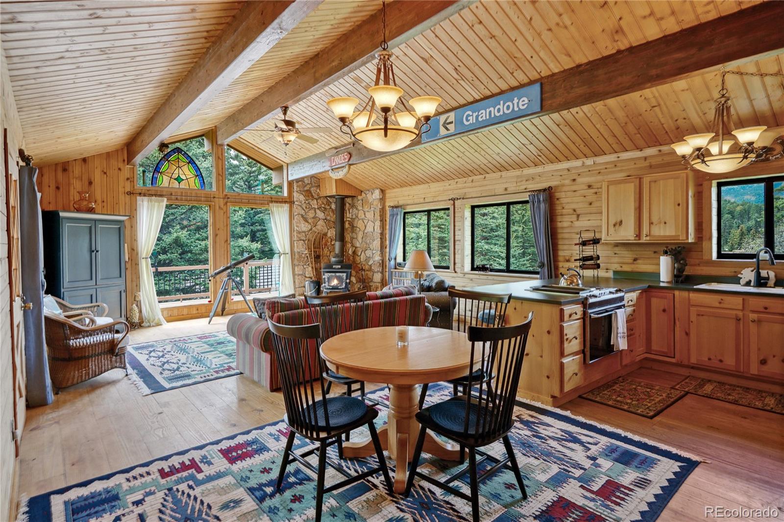 25 Cottonwood Trail