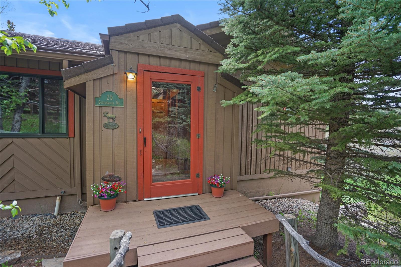 25 Cottonwood Trail