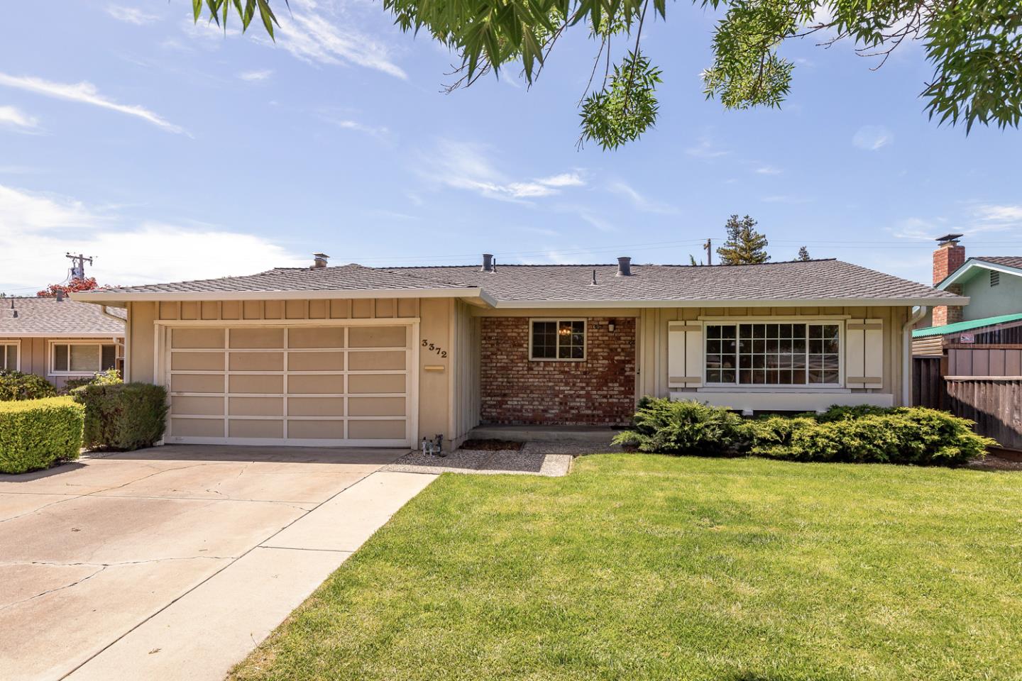 3372 Cadillac Drive
