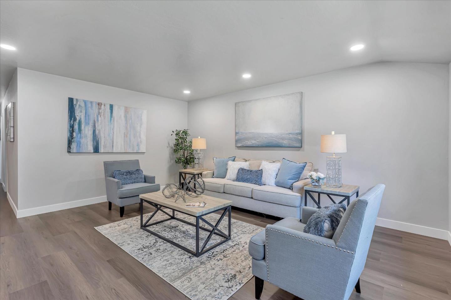 3372 Cadillac Drive
