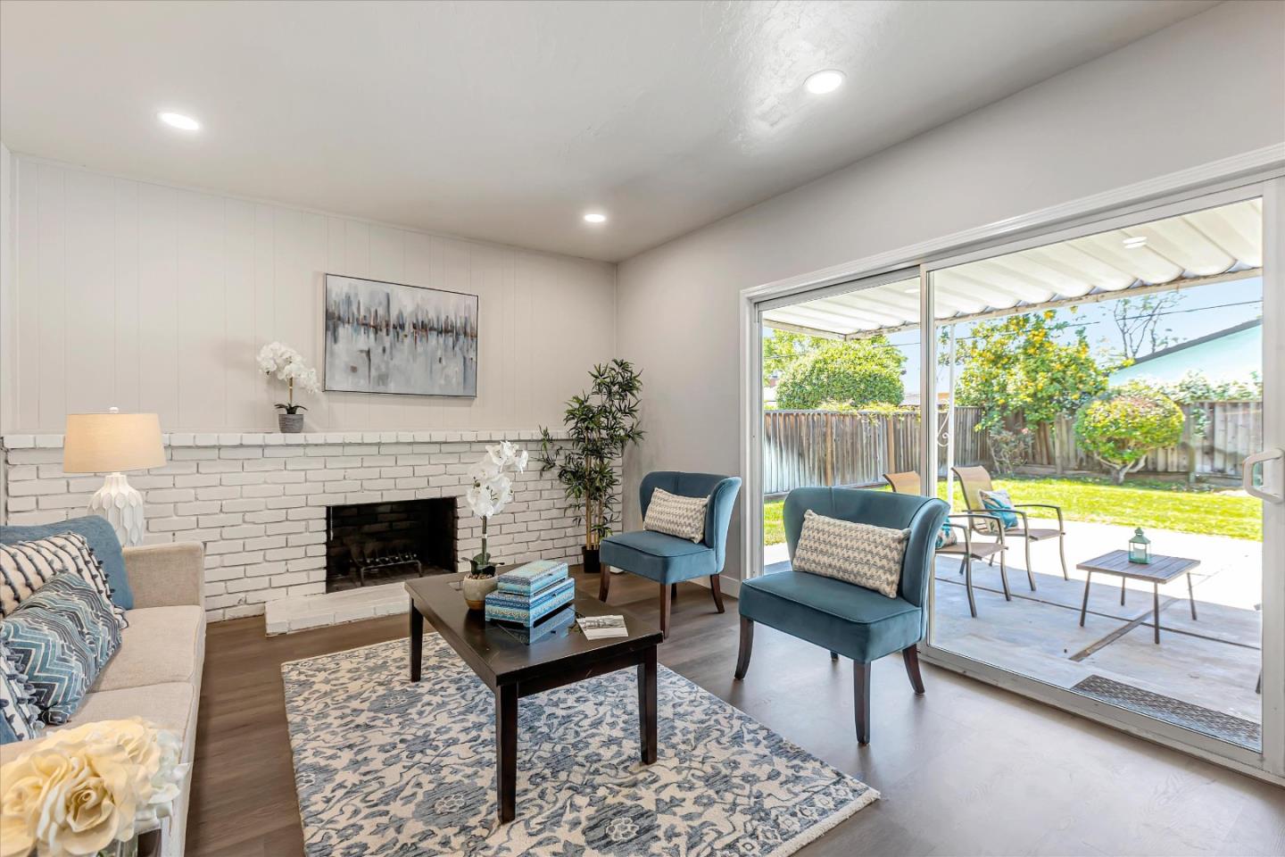 3372 Cadillac Drive