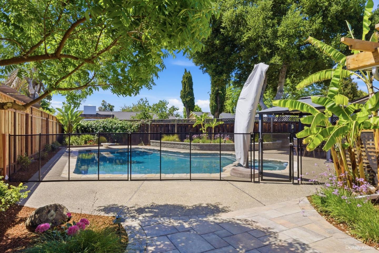 5816 Summerbrook Court