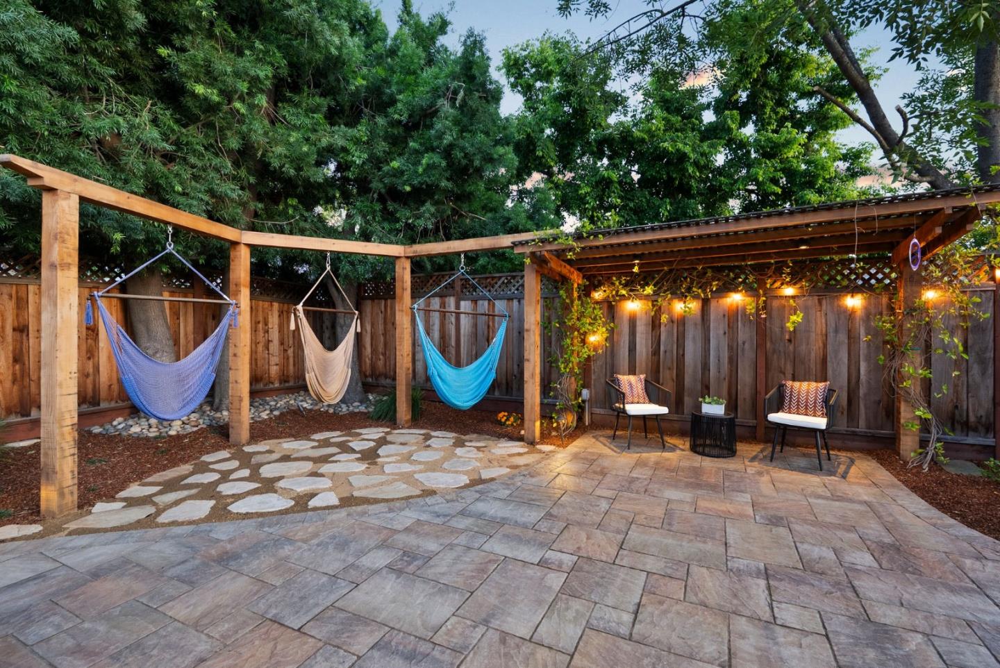 5816 Summerbrook Court