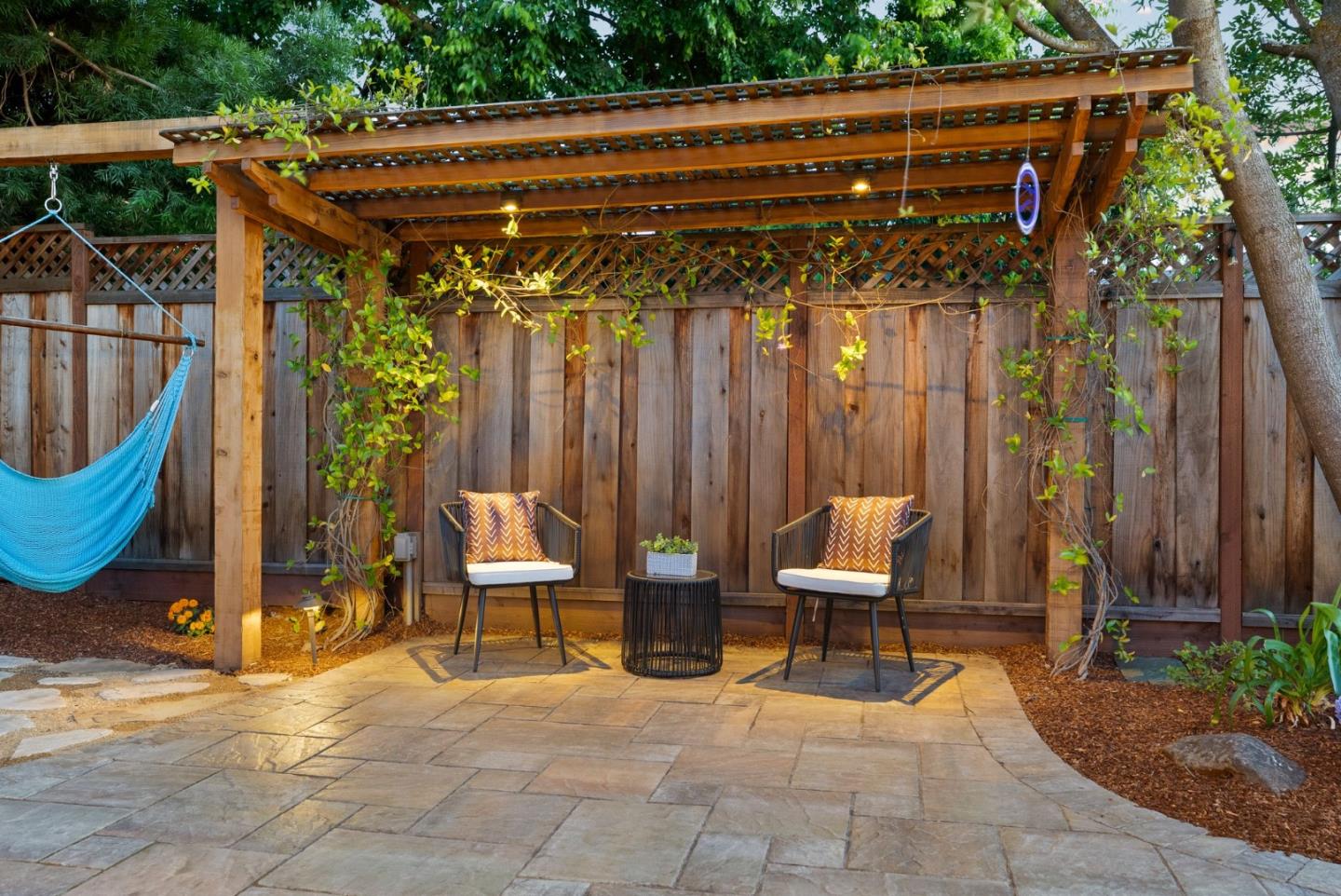 5816 Summerbrook Court