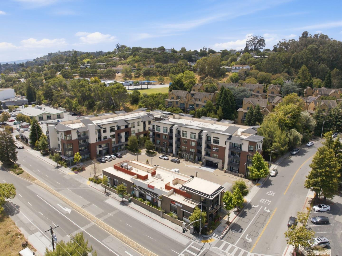 400 El Camino Real 202