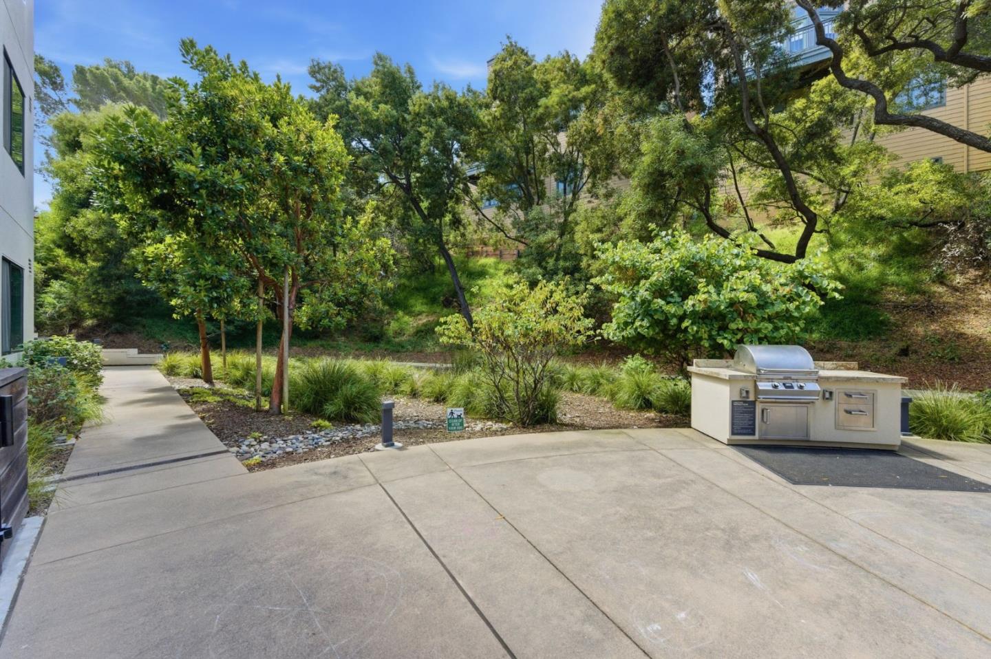400 El Camino Real 202