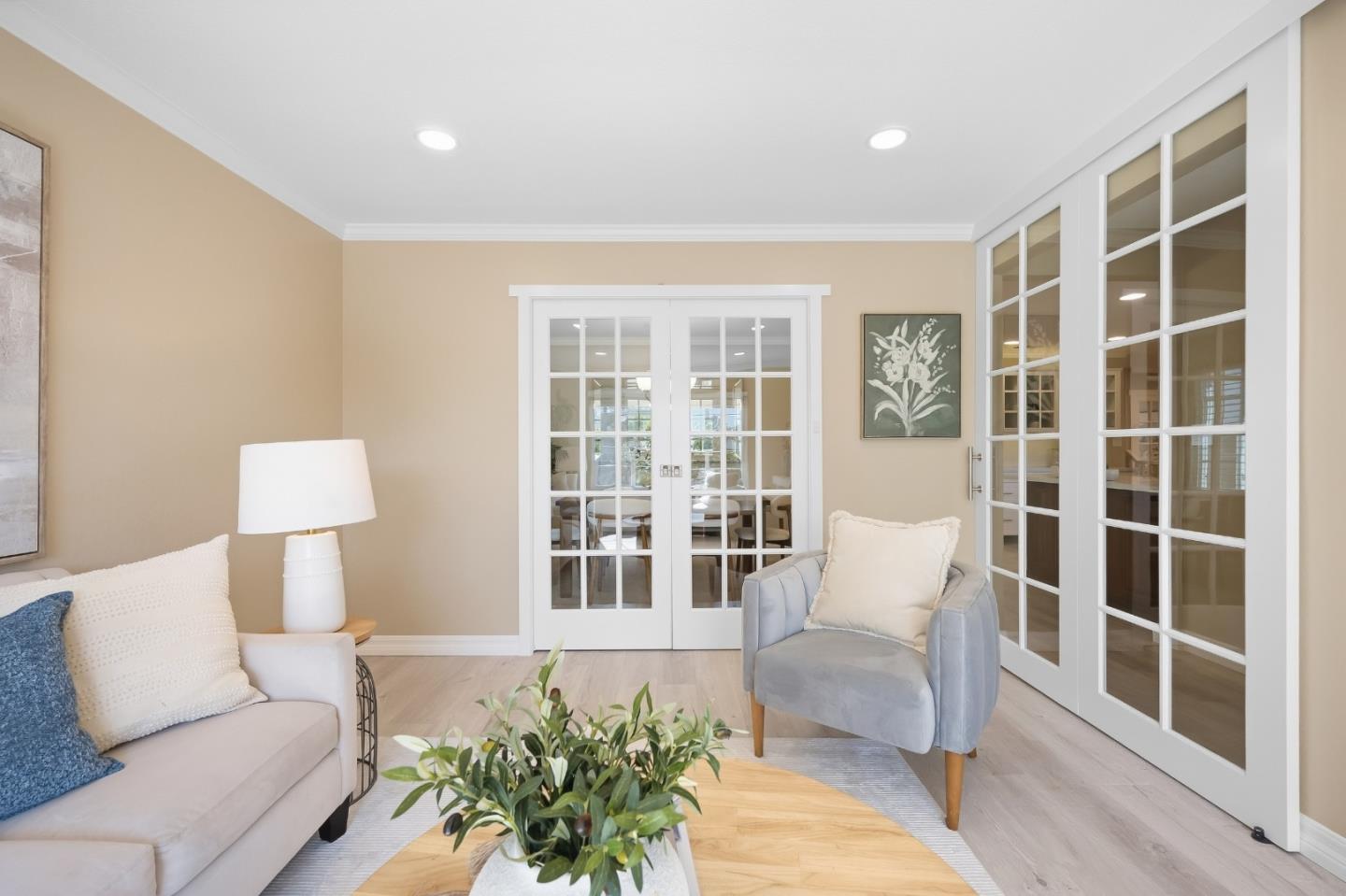 32333 Jacklynn DR