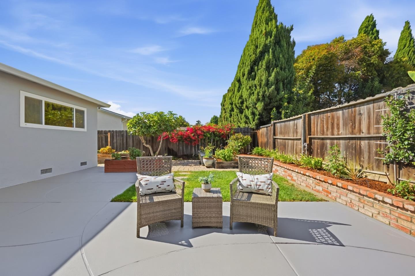 32333 Jacklynn DR