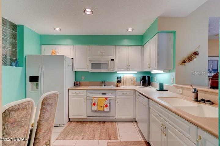 4626 HARBOUR VILLAGE BLVD #3206