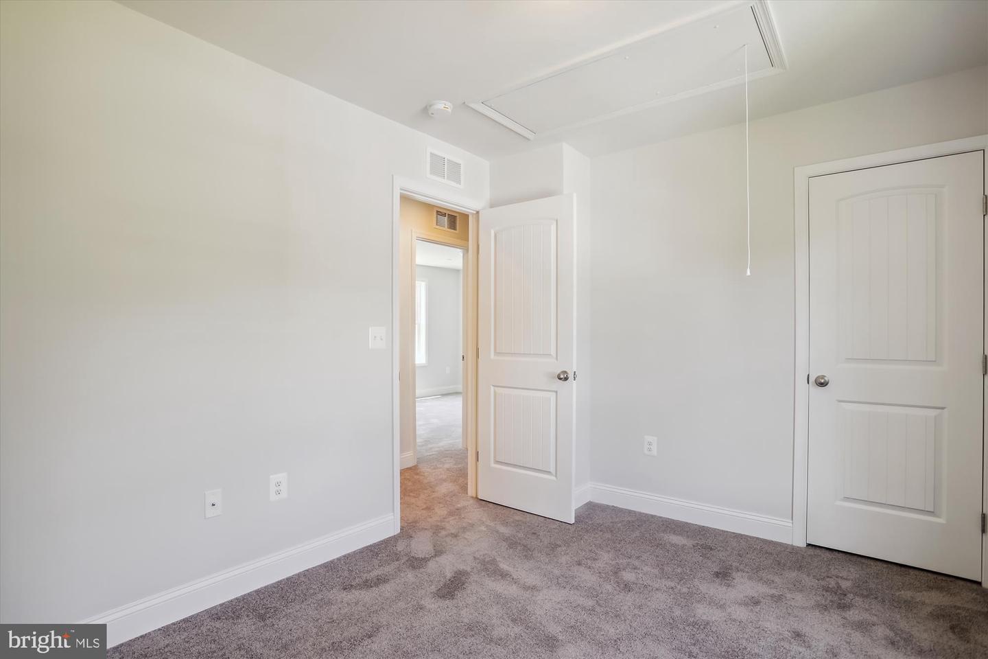 3541 Oak DRIVE