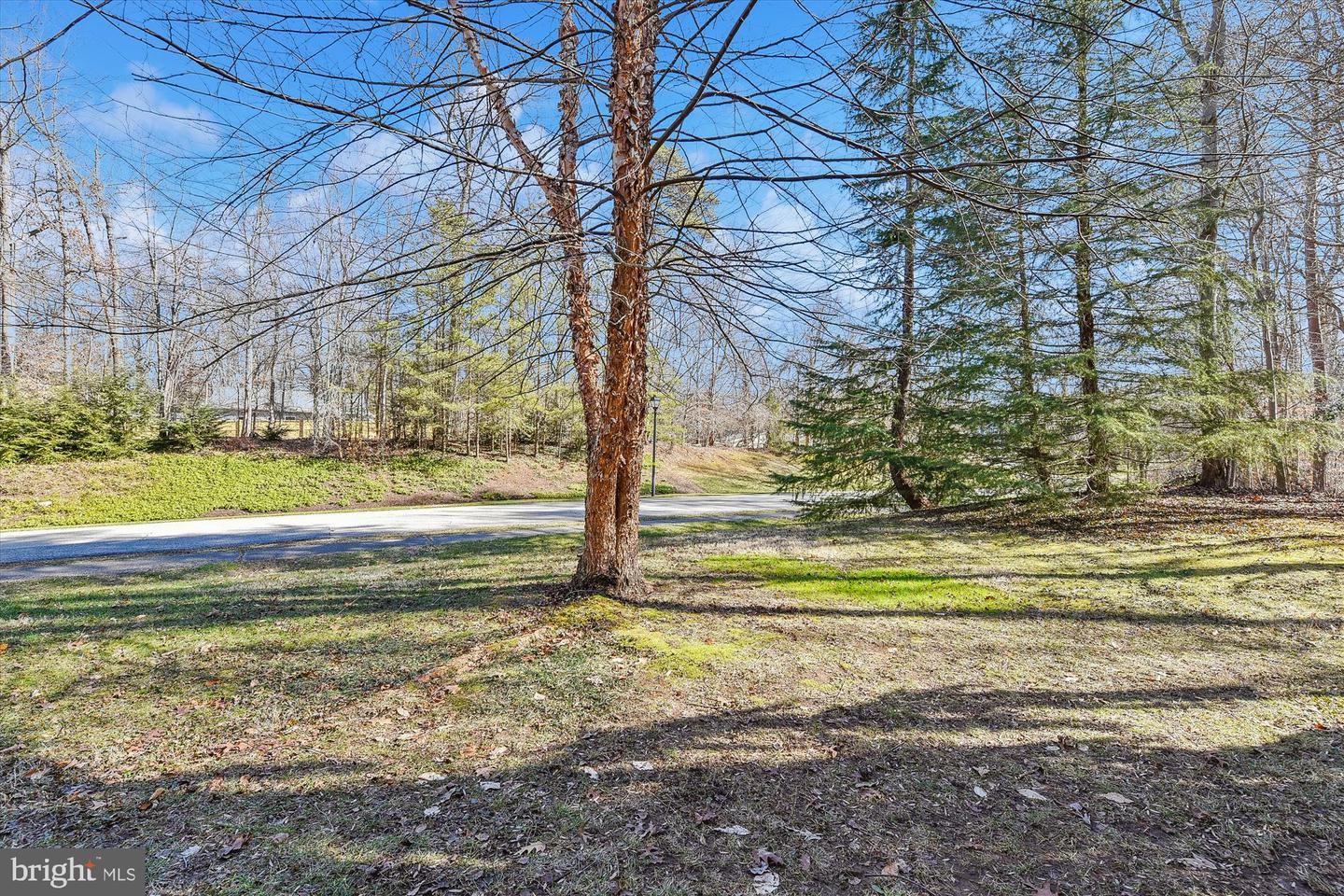 803 Northfield Ln