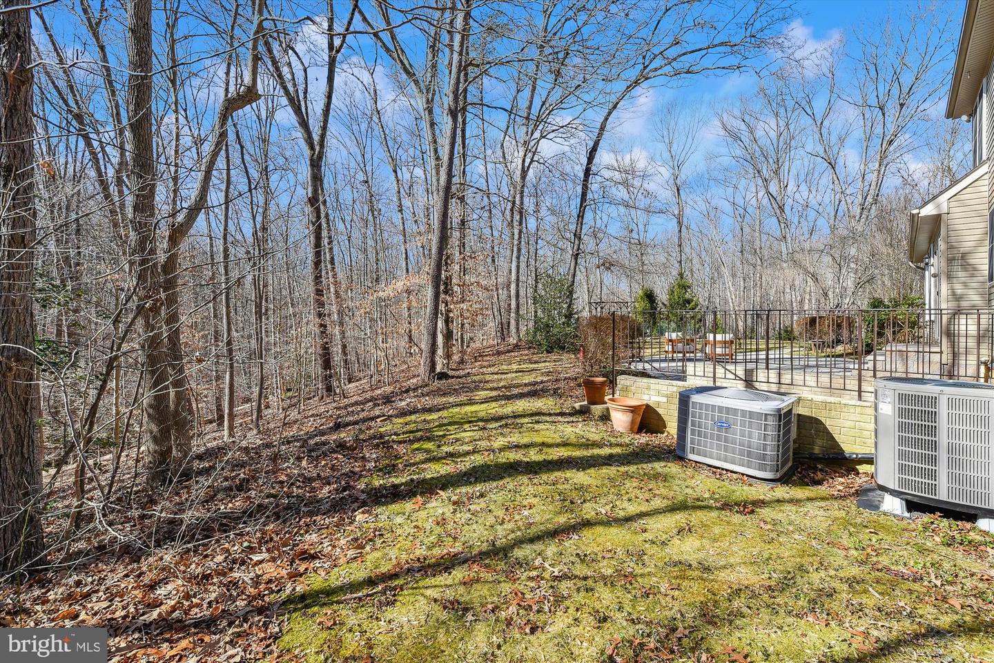 803 Northfield Ln