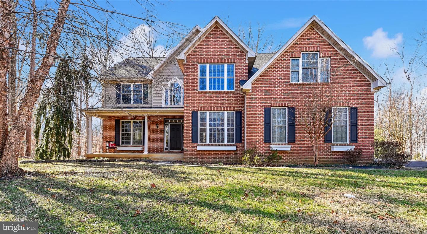 803 Northfield Ln