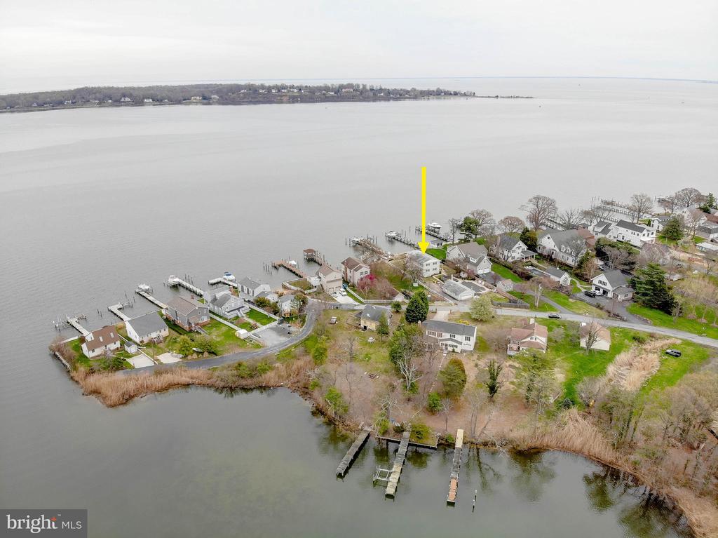 1061 Shore Acres Rd