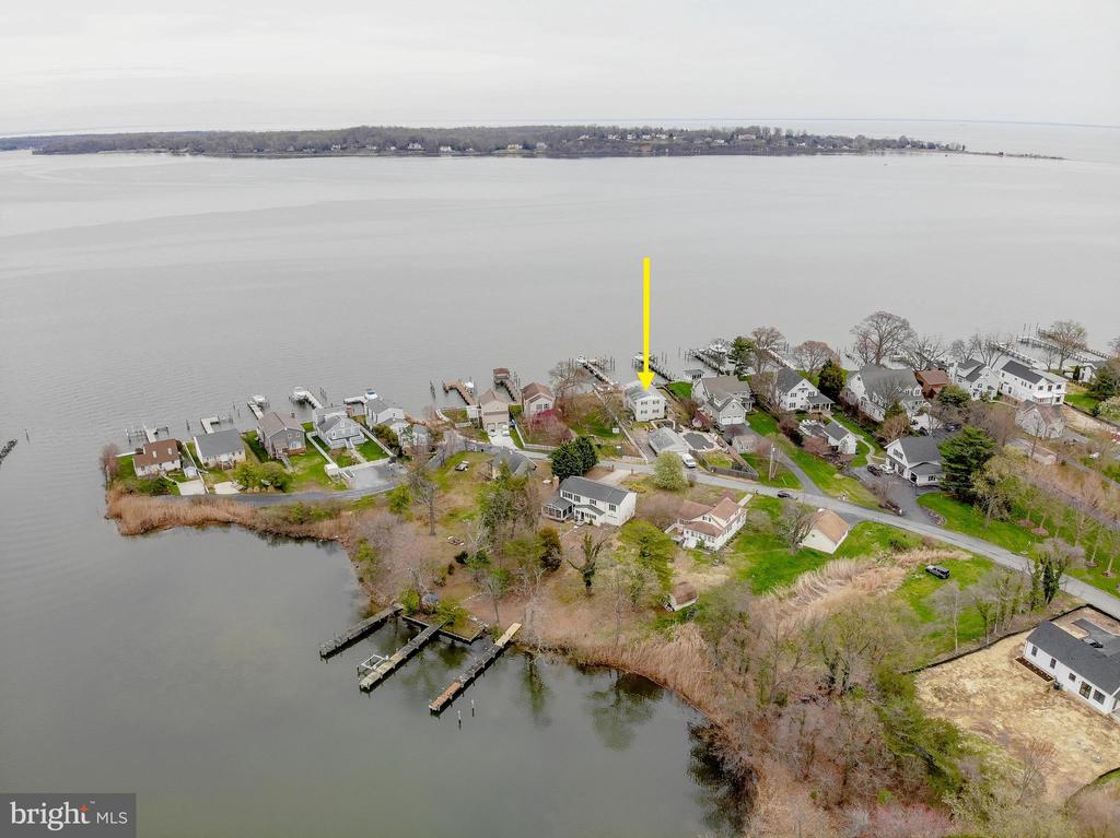 1061 Shore Acres Rd