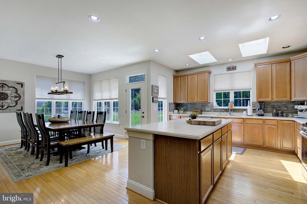 3762 Colliers Dr