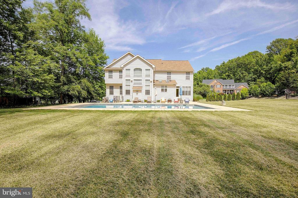 3762 Colliers Dr