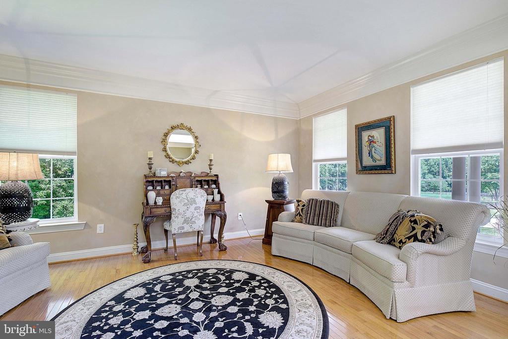 3762 Colliers Dr