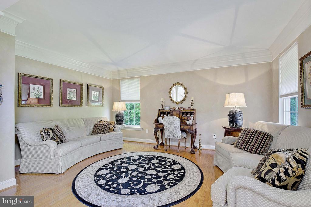 3762 Colliers Dr