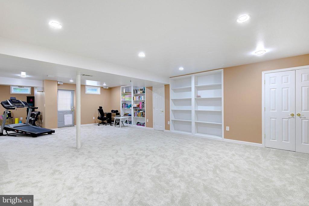 3762 Colliers Dr