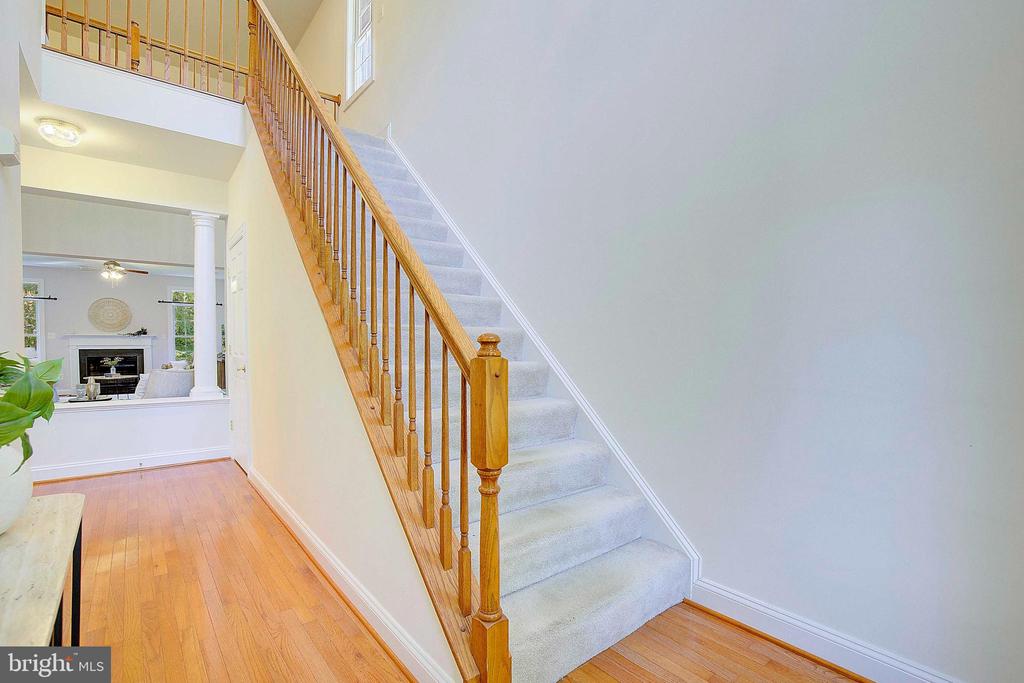 436 Poplar Leaf Dr