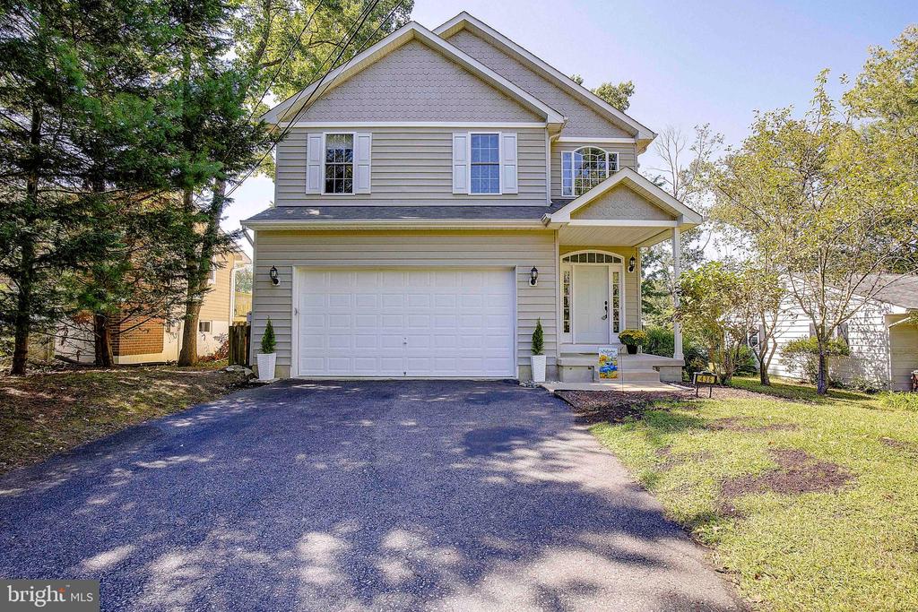 436 Poplar Leaf Dr