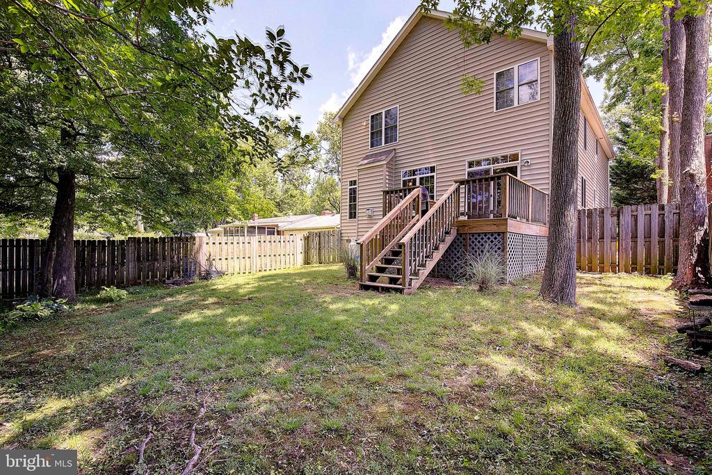 436 Poplar Leaf Dr