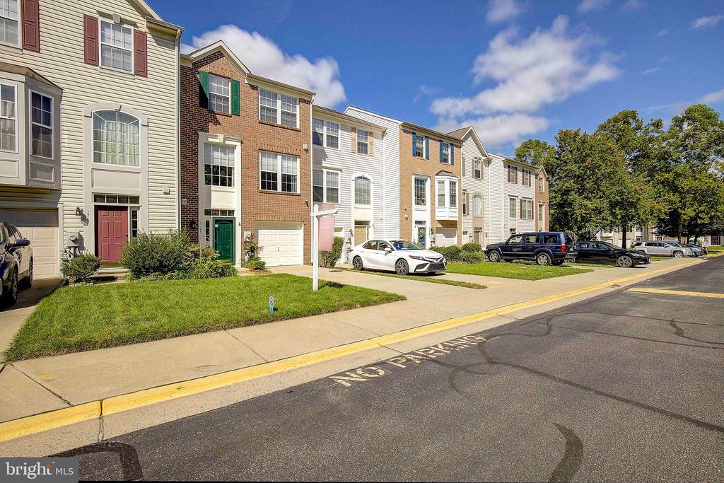 1765 Sea Pine Cir