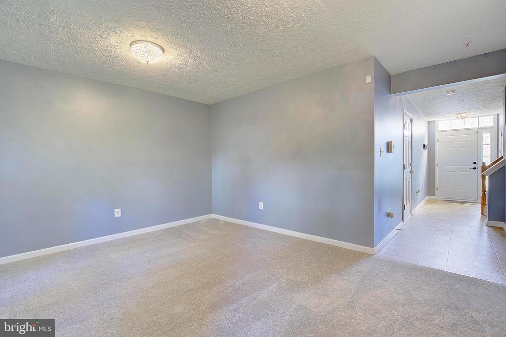 1765 Sea Pine Cir
