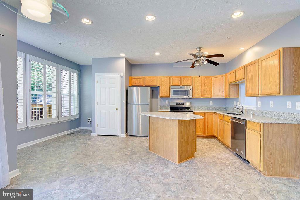 1765 Sea Pine Cir