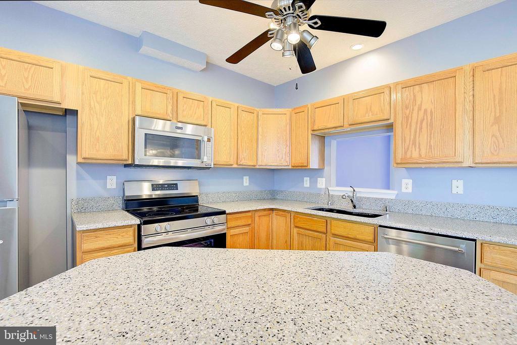 1765 Sea Pine Cir