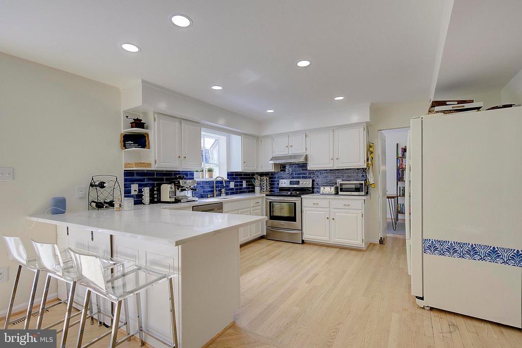 3243 Blackwalnut Dr