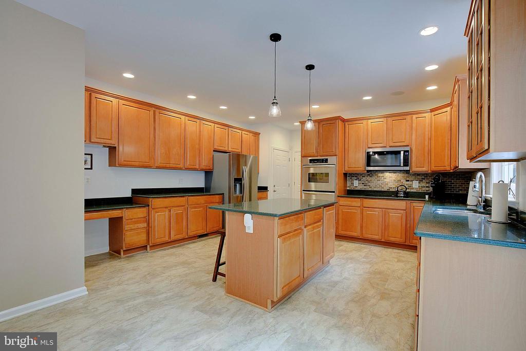 206 Kirchner Ct