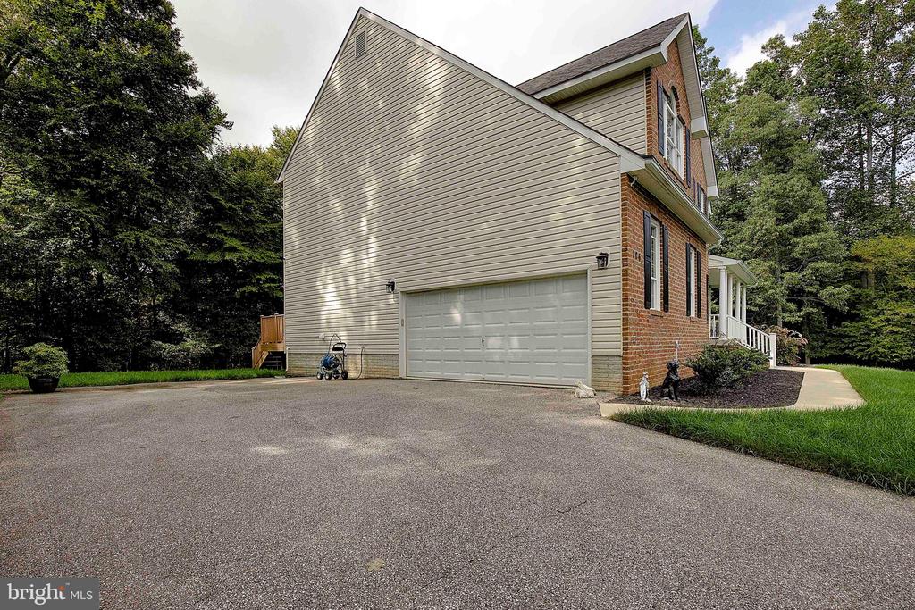 206 Kirchner Ct