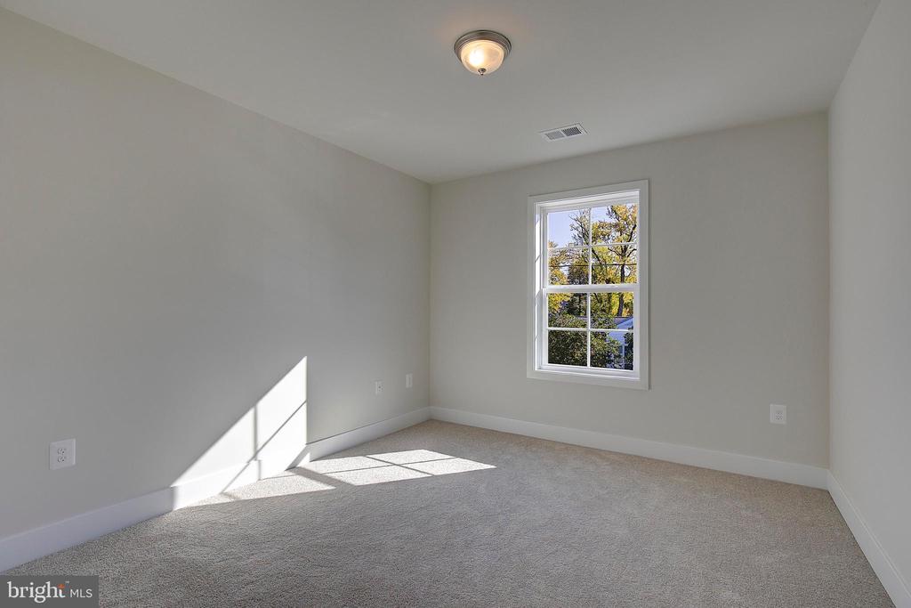 311-A Poplar Ave