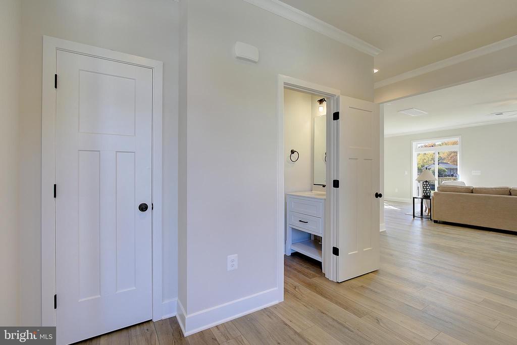 311-A Poplar Ave