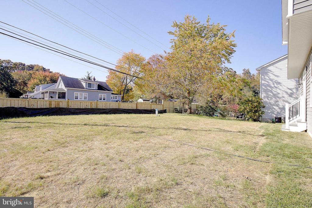 311-A Poplar Ave