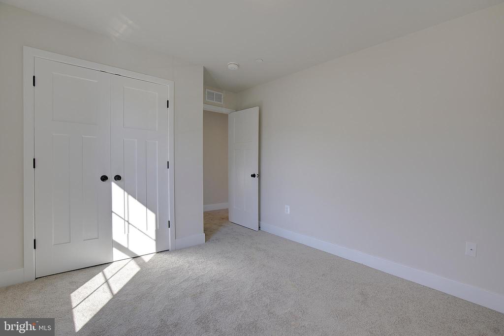 311-A Poplar Ave