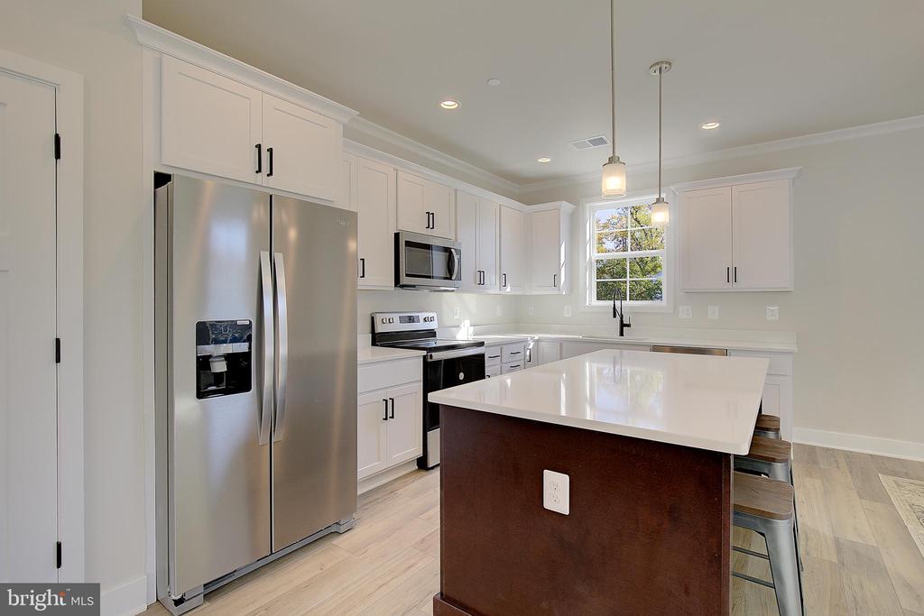 311-A Poplar Ave