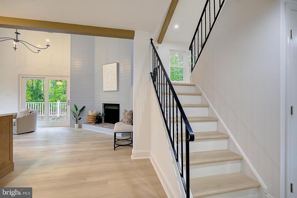 2997 Southaven Dr