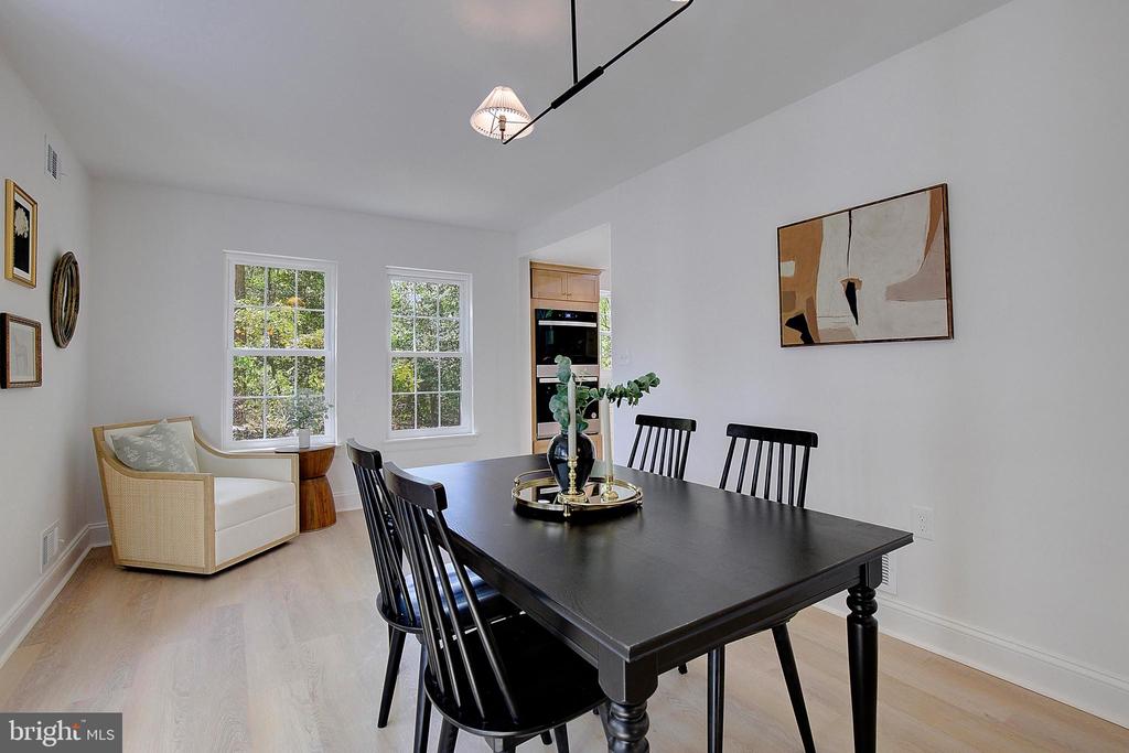 2997 Southaven Dr